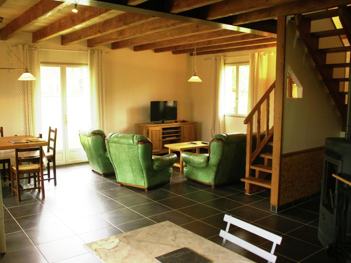 Modern Holiday Home With Private Pool Loubressac Phòng bức ảnh