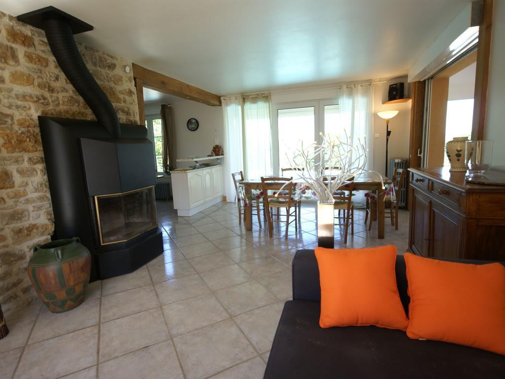 Modern Holiday Home With Private Pool Loubressac Phòng bức ảnh