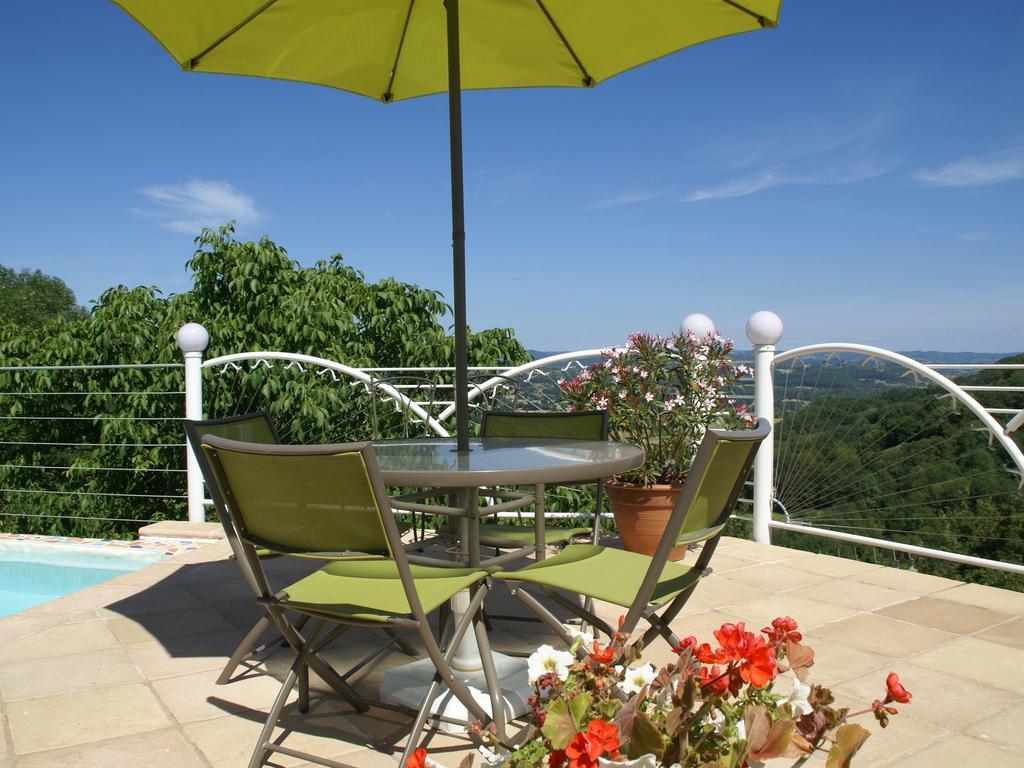 Modern Holiday Home With Private Pool Loubressac Phòng bức ảnh